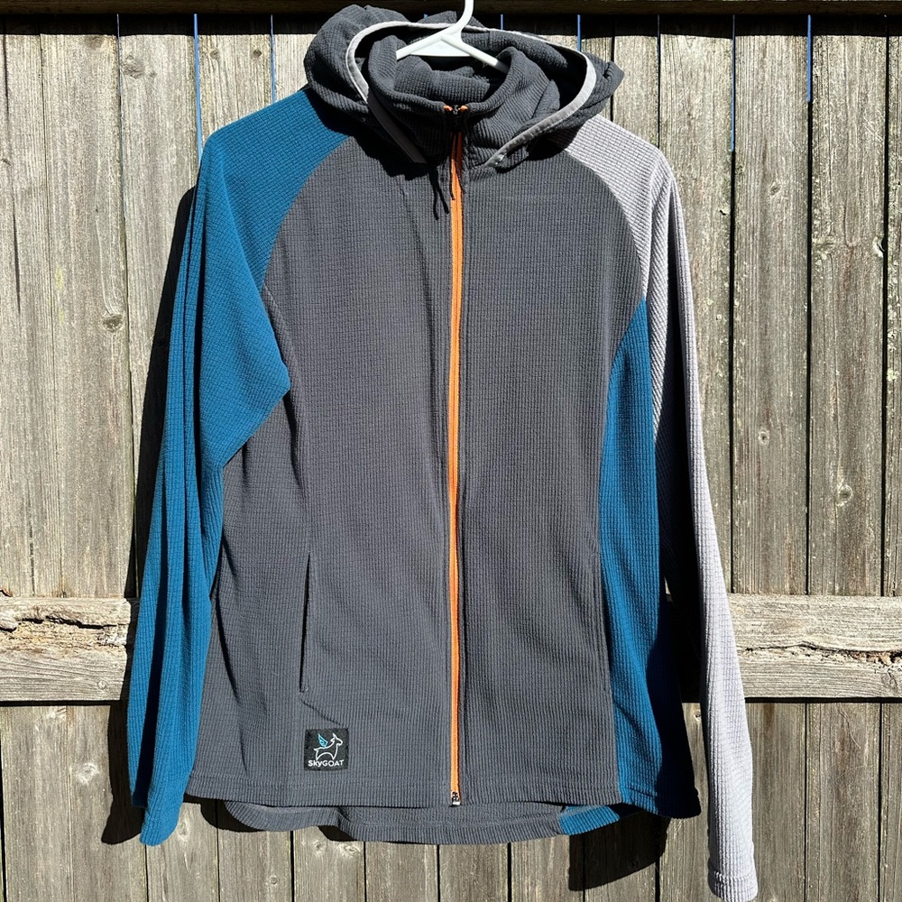 Sky Goat Women’s CAMP Hooded Jacket, women’s medium, color Galaxy